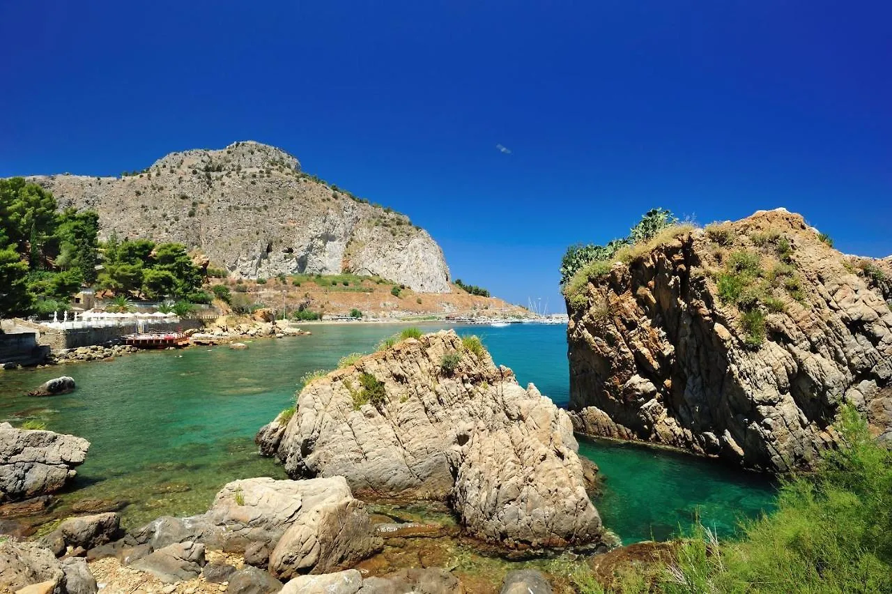Le Calette Bay Hotel Cefalu